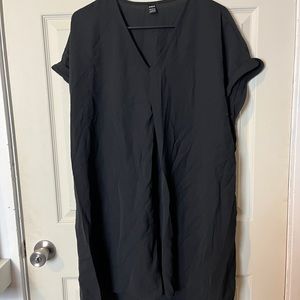 139. SHEIN size US 8/10 black dress